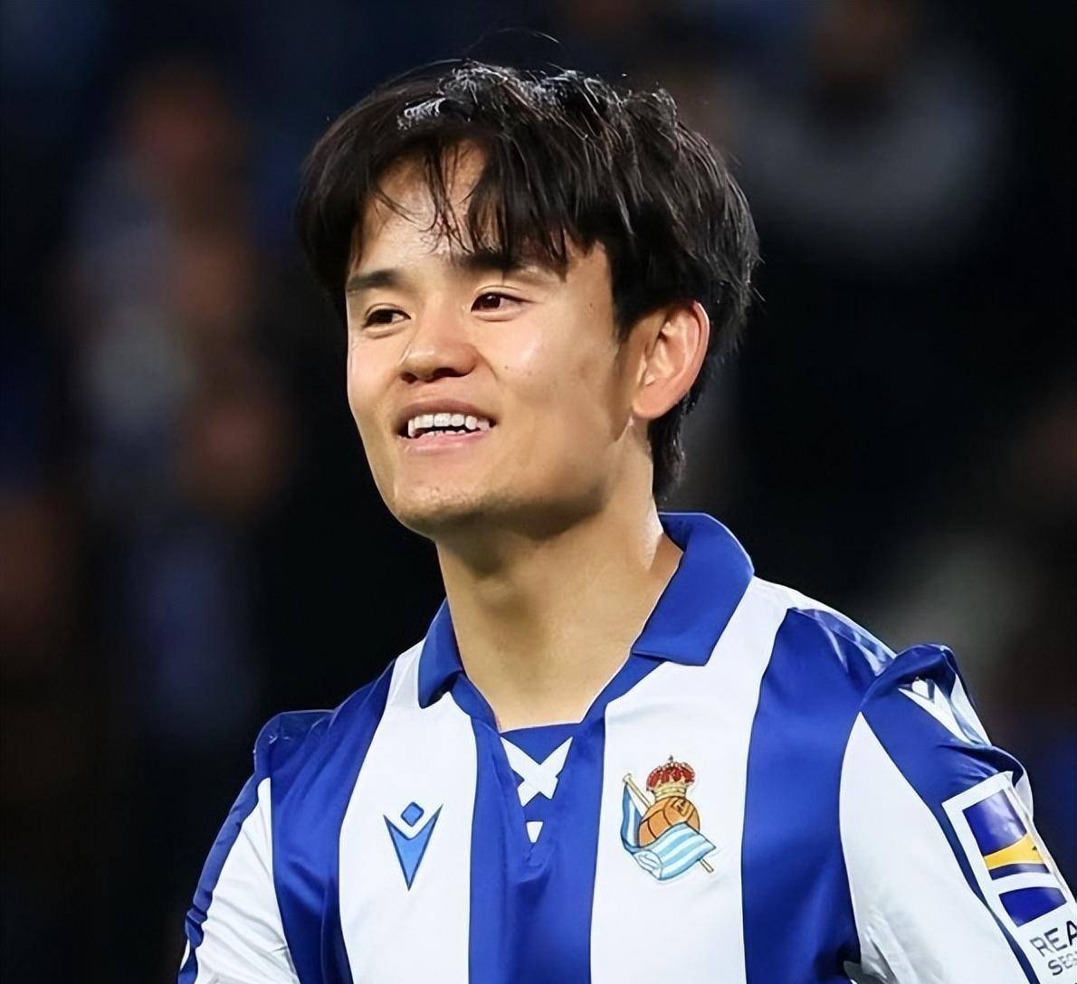 乐鱼体育活动-皇家社会球员接受媒体采访，谈及球队未来规划的简单介绍