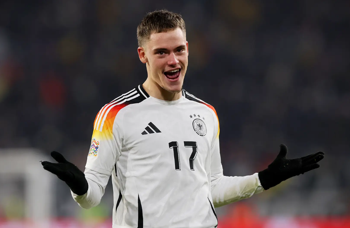 乐鱼体育中国官网-欧国联淘汰赛胜负已分，八强车轮战全面展开