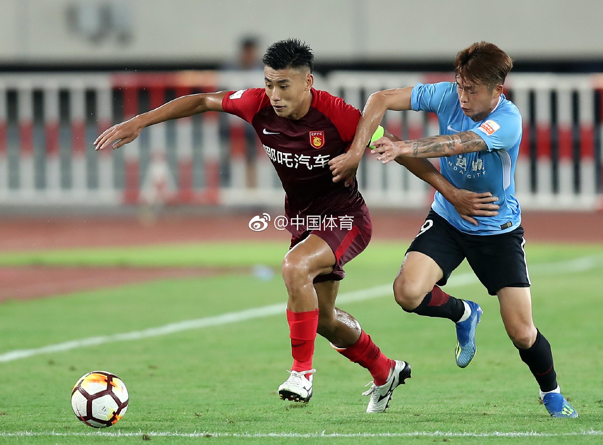 大连一方战平对手,表现稳定 大连一方战平对手,表现稳定