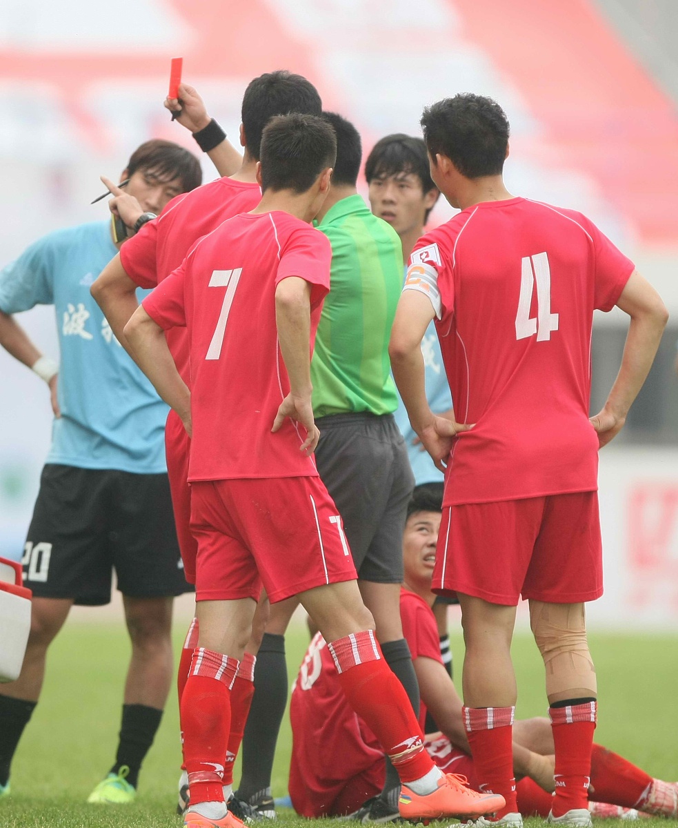 乐鱼体育网页版登录入口-关于国内足球比赛中哪支球队实力逐渐增强？的信息