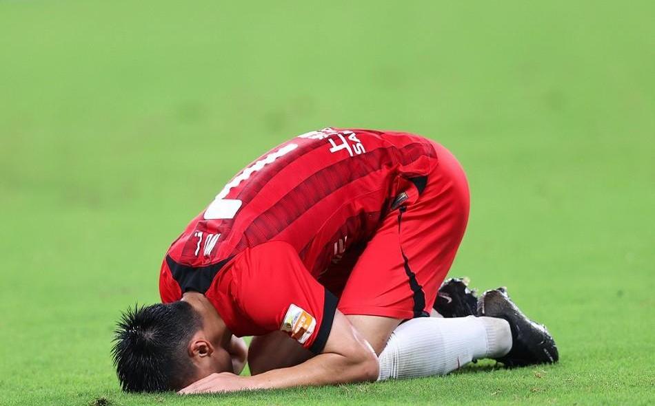 关于国内足球比赛中哪支球队实力逐渐增强?的信息 关于国内足球比赛中哪支球队实力逐渐增强?的信息