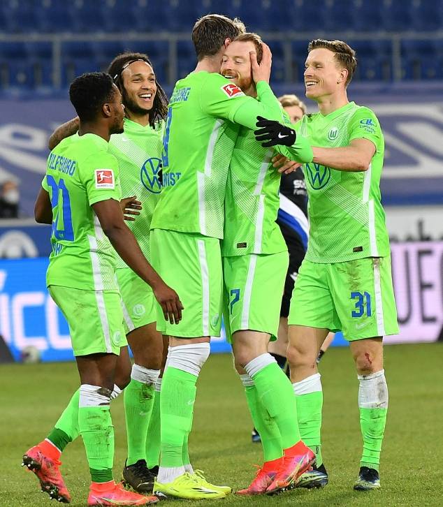 包含门兴格拉德巴赫队员的团队配合，带来了胜利的喜悦的词条